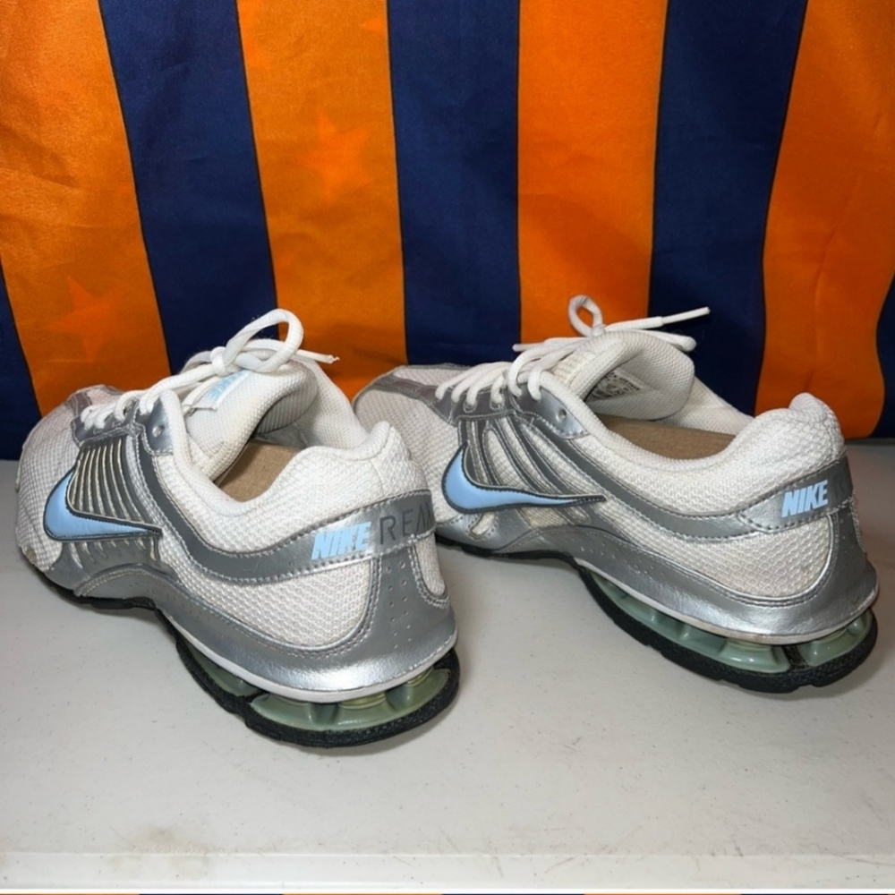 Nike Relax Run IV 2009 Women’s Shoes Size US 9.5 EUR 41 White/Blue (366614-141) - Picture 3 of 8